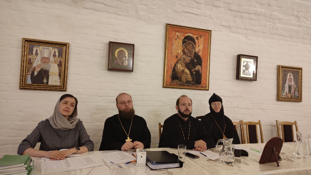 photo_5258063358387669079_y.jpg photo_5258063358387669079_y.jpg